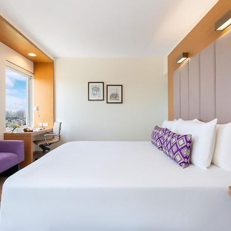 Vivanta Ahmedabad Sg Highway Εξωτερικό φωτογραφία