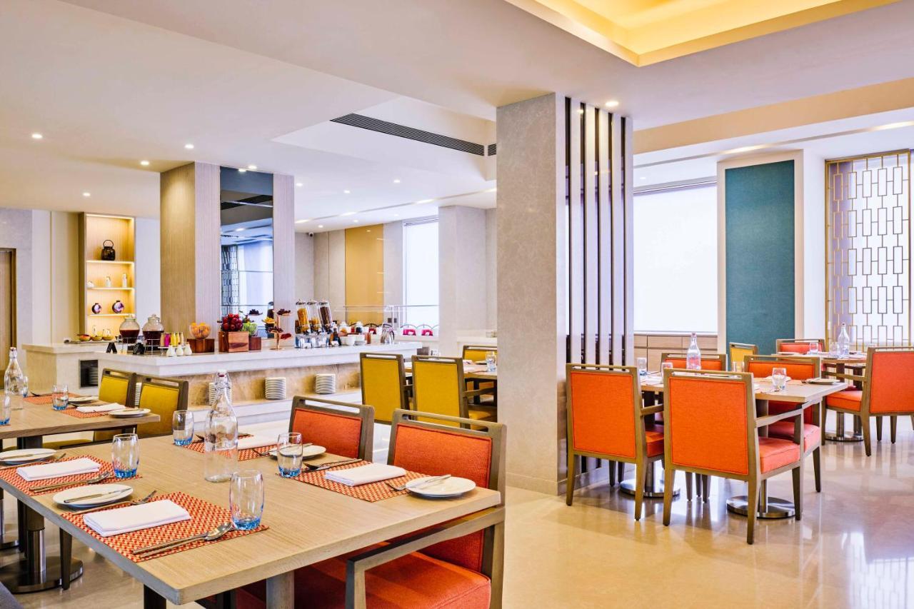 Vivanta Ahmedabad Sg Highway Εξωτερικό φωτογραφία