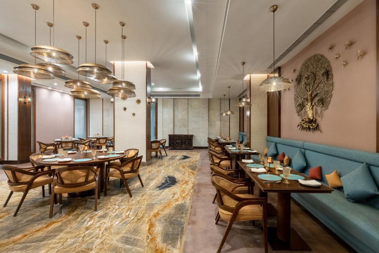 Vivanta Ahmedabad Sg Highway Εξωτερικό φωτογραφία