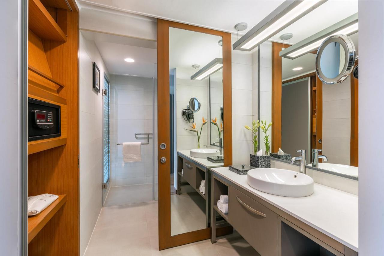 Vivanta Ahmedabad Sg Highway Εξωτερικό φωτογραφία