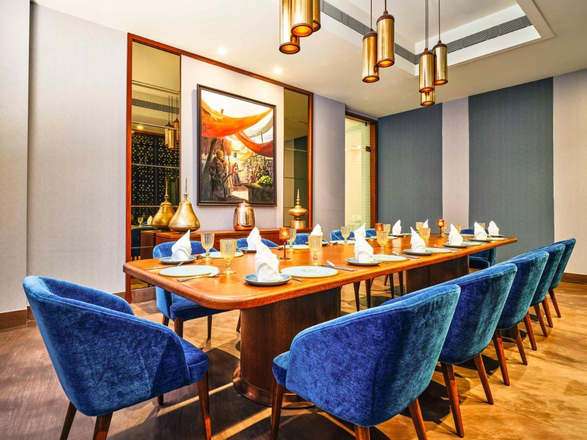 Vivanta Ahmedabad Sg Highway Εξωτερικό φωτογραφία