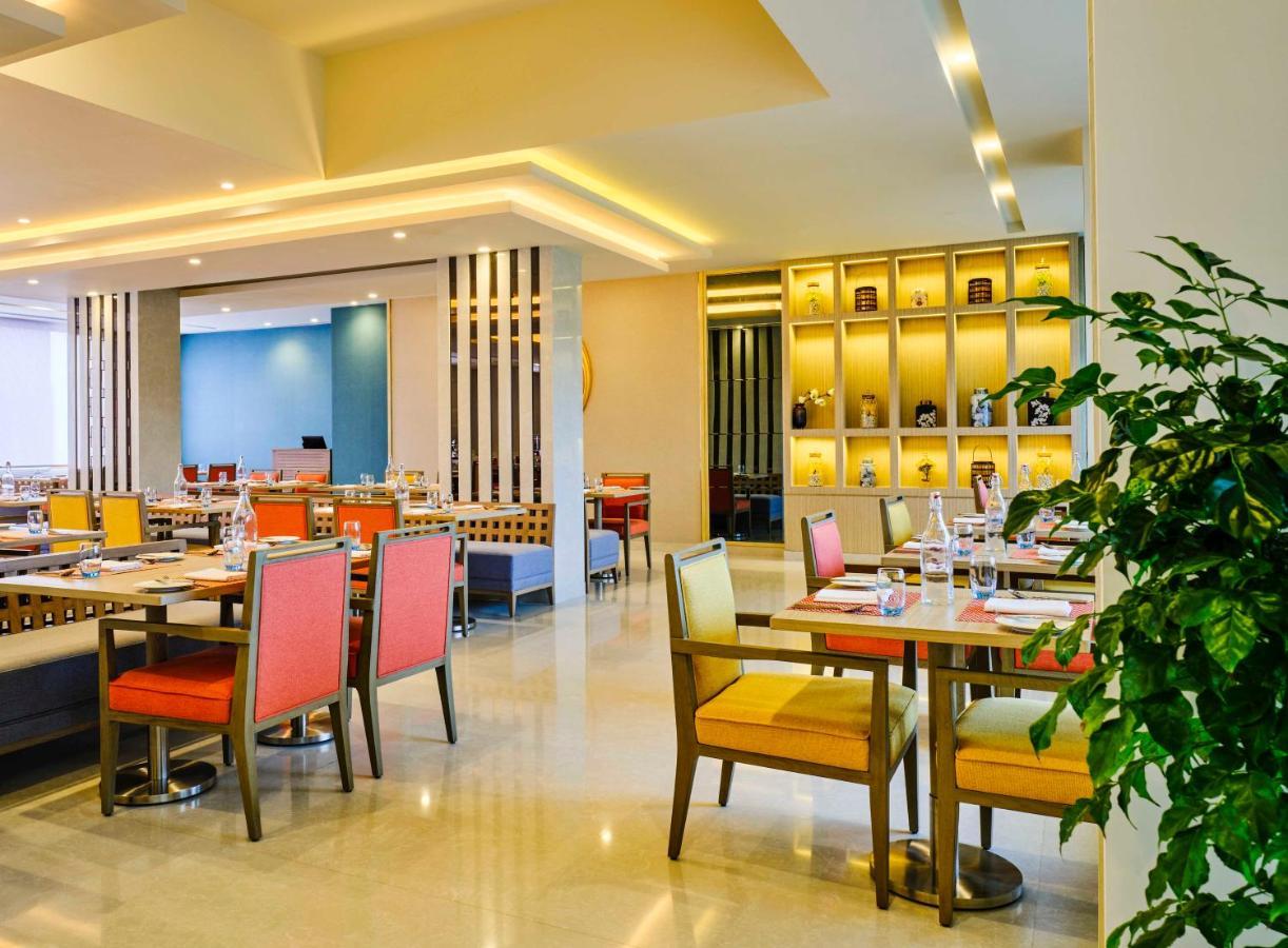 Vivanta Ahmedabad Sg Highway Εξωτερικό φωτογραφία
